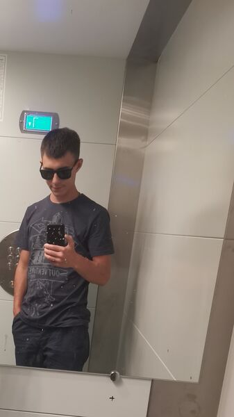  ,   Vladimir, 25 ,   ,   