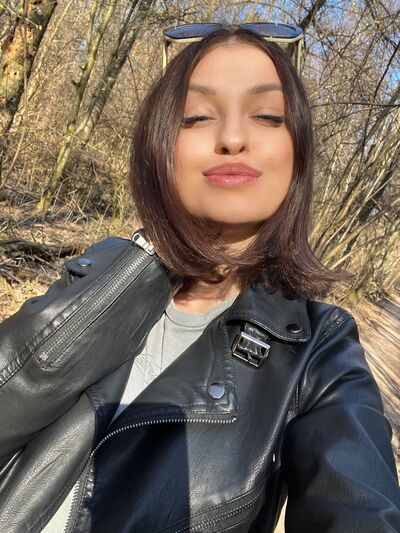 ,   Anastasia, 33 ,   ,   