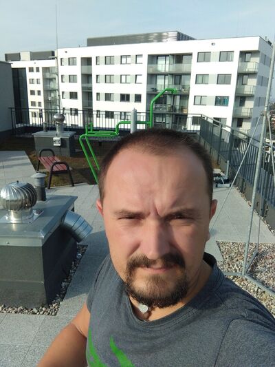  ,   Ruslan, 39 ,   ,   , c 