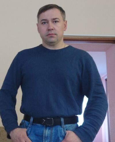  ,   Alex, 42 ,   ,   