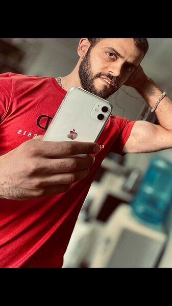  ,   Kamran, 33 ,   ,   