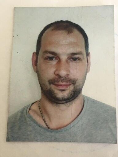  20532176  , 42 ,    Deleted