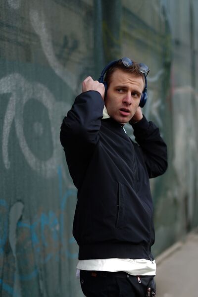  -,   Gleb, 25 ,   ,   
