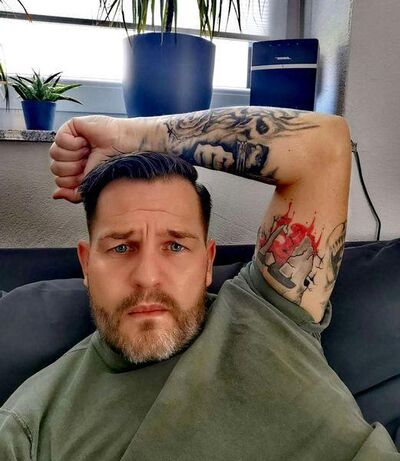  ,    , 43 ,   c 