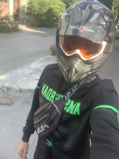  --,   , 33 ,   