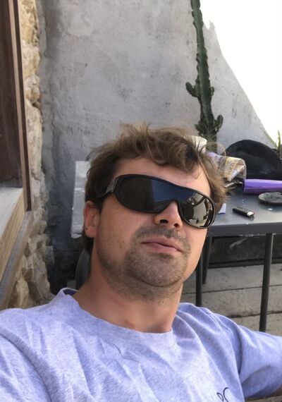  Queluz de Baixo,   Dmytro, 33 ,   ,   