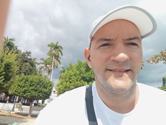  Kleinwarasdorf,   Reinaldo, 39 ,   ,   