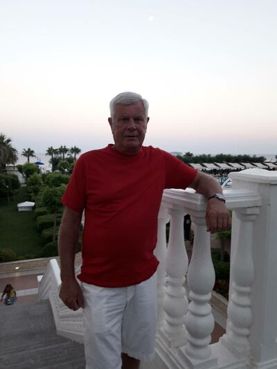  ,   Viktor, 67 ,   