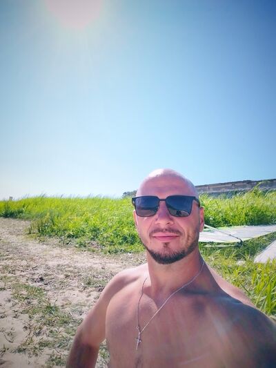  ,   Igor, 37 ,   ,   