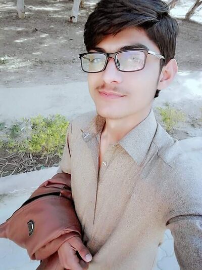  ,   Hamza ali, 25 ,   ,   