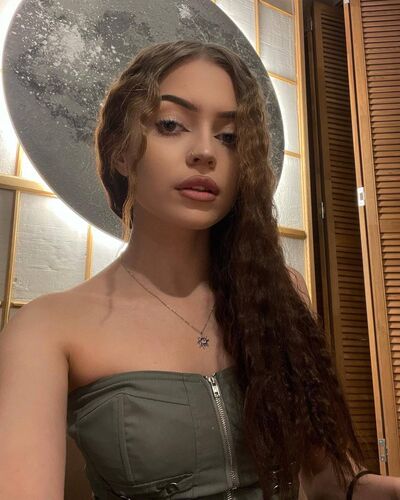  ,   Flora, 22 ,   ,   