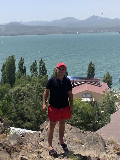 ,   Zaven, 30 ,   ,   