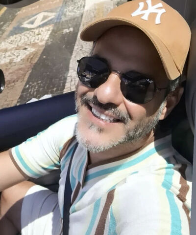  ,   David Bernar, 48 ,   ,   