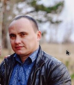  8906646  Alex, 40 ,    