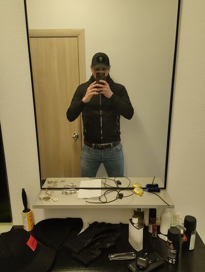  ,   Ragnar, 34 ,   ,   