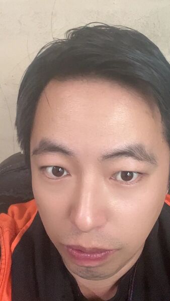  ,   Leo, 33 ,   c 