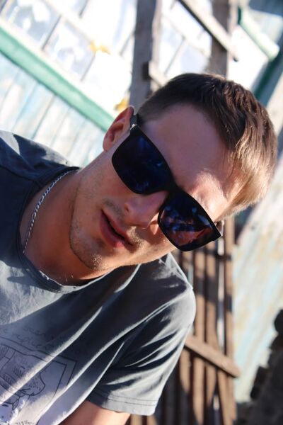  ,   Alex, 28 ,   ,   