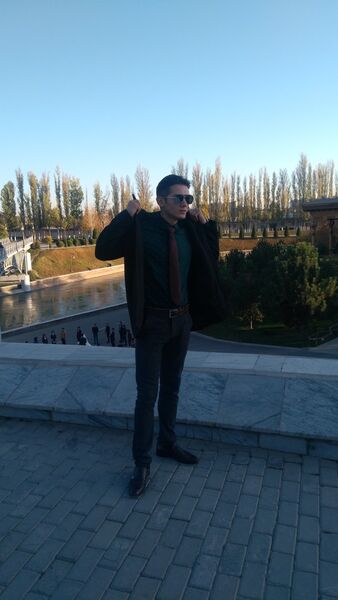 ,   Akmal, 31 ,   