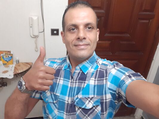  ,   Othmane, 42 ,     , c 