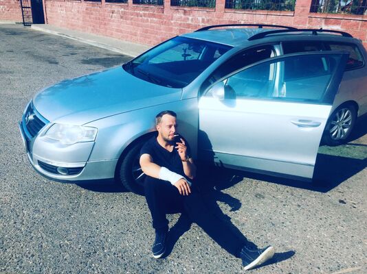  ,   Matt, 32 ,   ,   , c , 