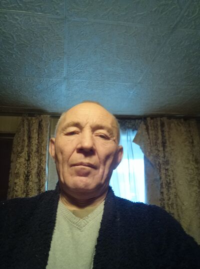 ,   Michail, 60 ,   ,   