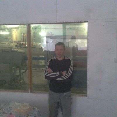  ,   Volodya, 45 ,   
