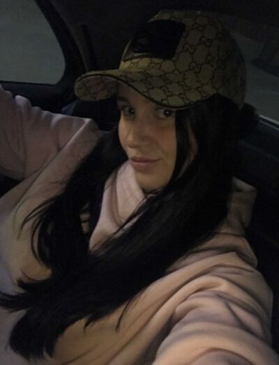  --,   Lenka, 30 ,   ,   