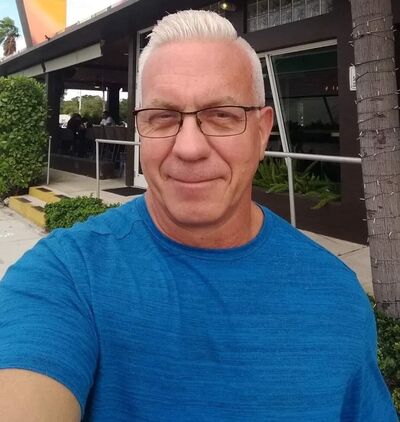  Aigen,   David, 61 ,     , c 