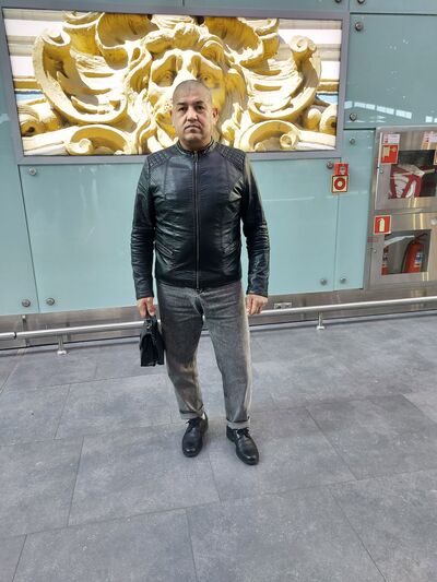  -,   , 52 ,   