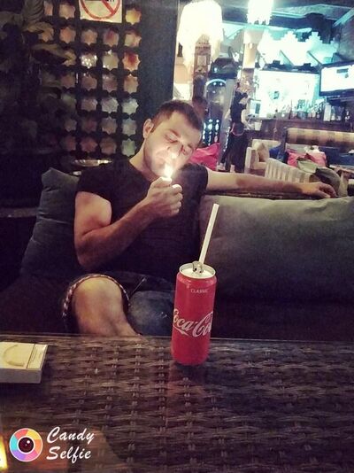  ,   Andro, 31 ,     