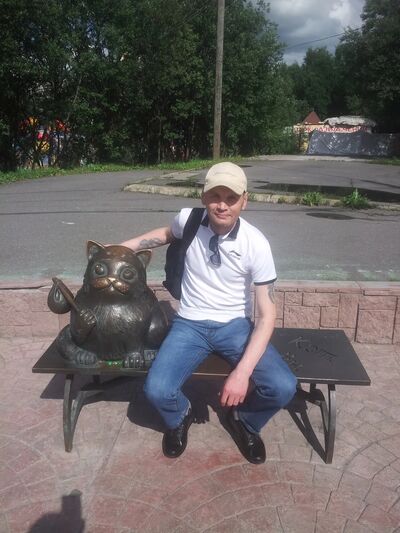  ,   Sergey, 48 ,   ,   