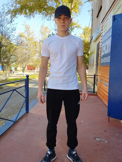  ,   Nurihan, 21 ,   ,   , c , 
