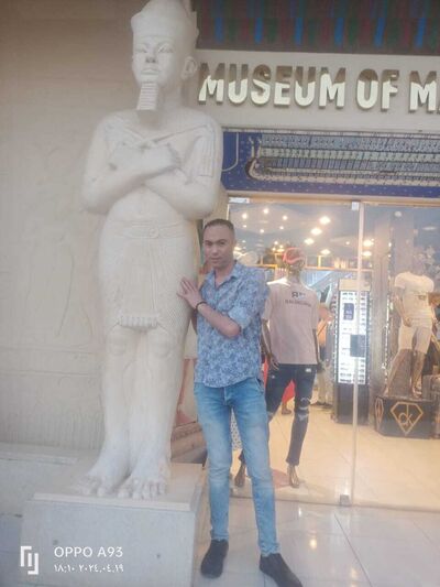  ,   Mahmoud, 44 ,   ,   