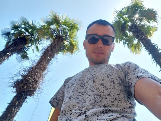  ,   Konor, 34 ,   ,   