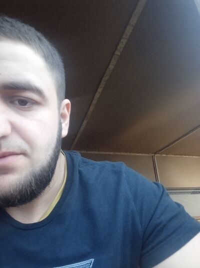  ,   Marat, 29 ,   c 