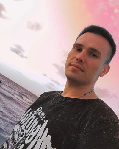  ,   Romchique, 36 ,   ,   , c , 