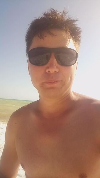  ,   Sharof, 34 ,   ,   , 