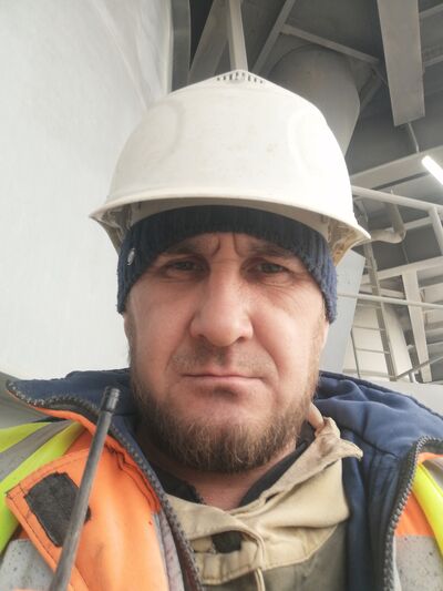  ,   Sasha, 40 ,   ,   