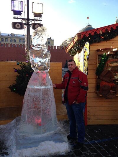  ,   Yanis , 47 ,   ,   , c 