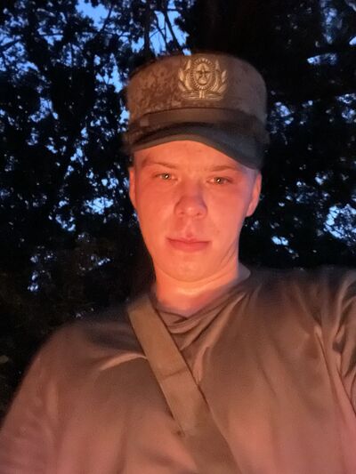  ,   Vlad, 22 ,   ,   