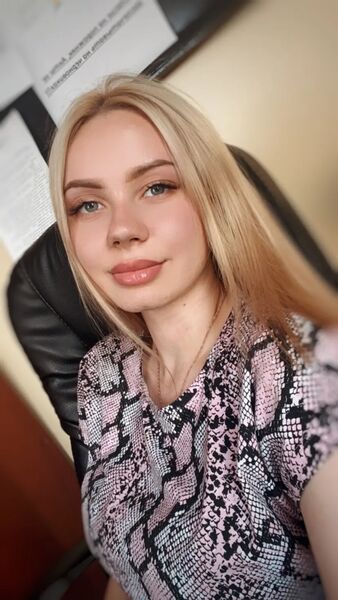  ,   Alina, 22 ,   , 