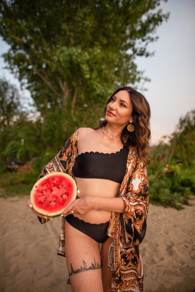  ,   Olga, 40 ,   ,   , 