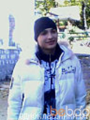  ,   Alex, 35 ,   