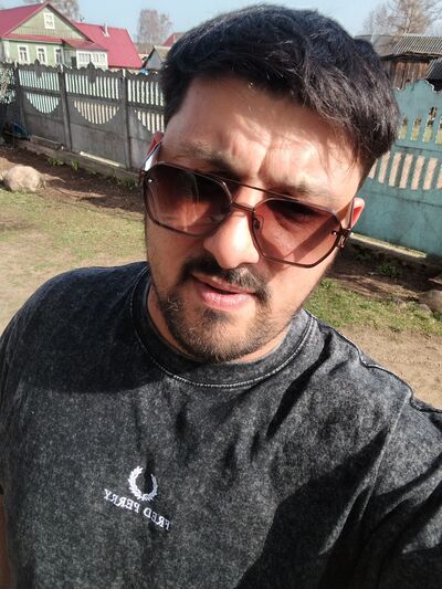  ,   Artur, 35 ,   ,   , c , 