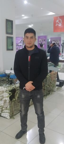  ,   Malik, 29 ,   ,   , 