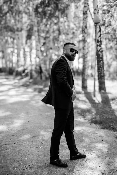  ,   Denis, 32 ,   ,   