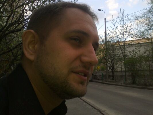  ,   Antony, 42 ,   