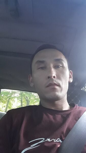  ,   Bauyr, 38 ,   