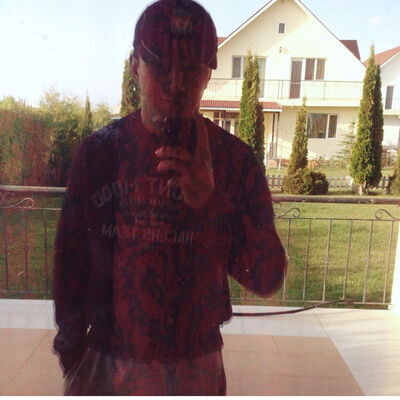  ,   Emir, 28 ,   ,   