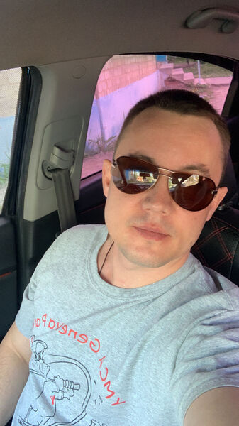  ,   Max, 33 ,   ,   